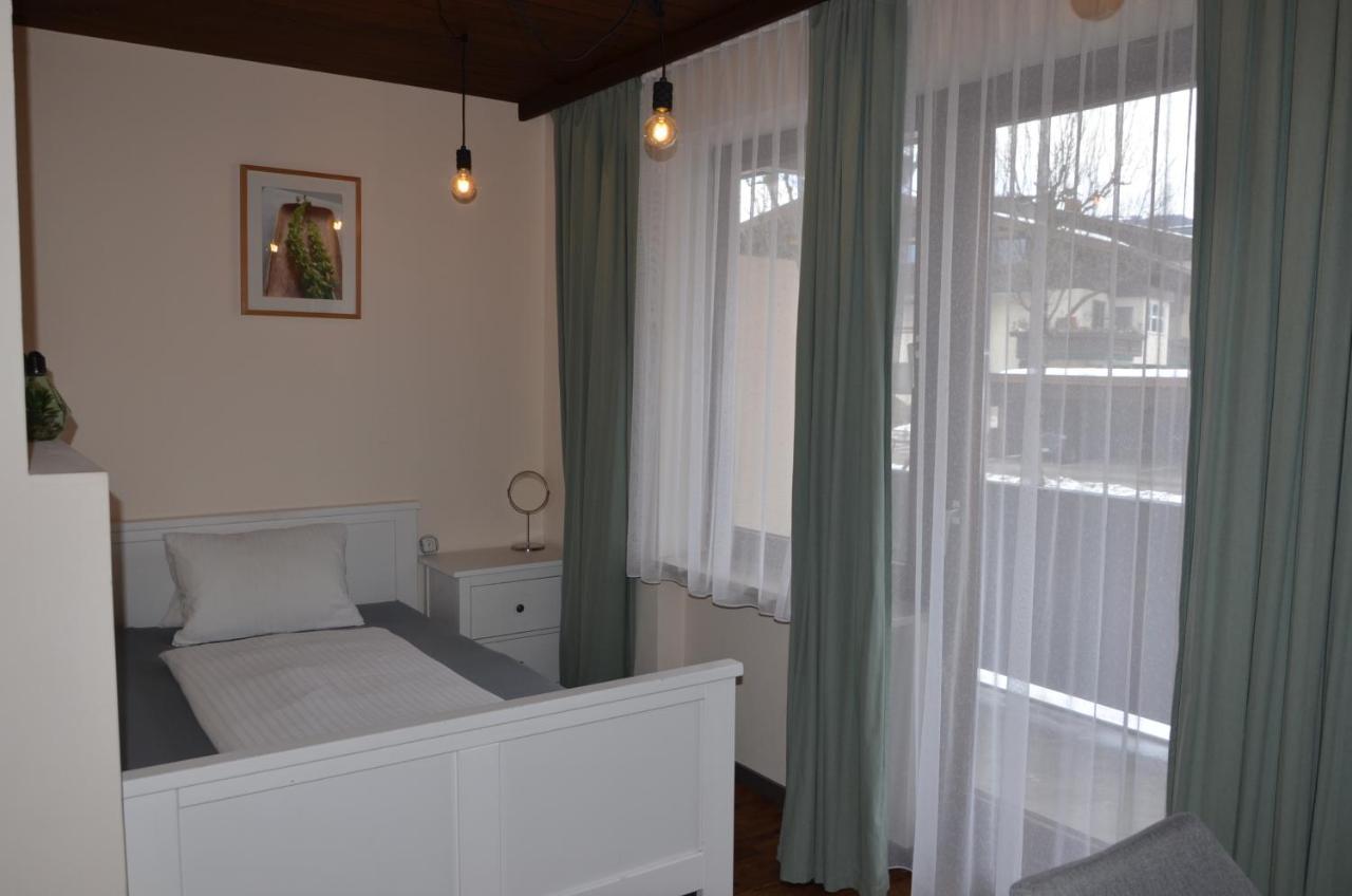 Dahoam By Sarina - Rooms & Suites Τσελ αμ Ζέε Εξωτερικό φωτογραφία